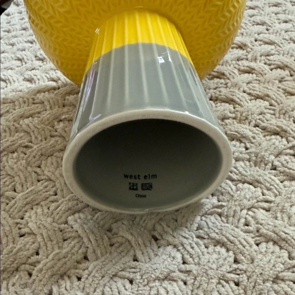 West west elm testured Candy Bo M yellow / Grey Leaf